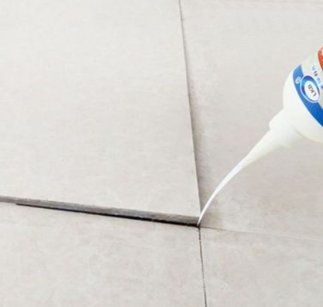 新吴瓷砖空鼓维修公司分享卫生间瓷砖脱落的原因可能有以下几点